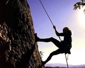 Debido a nuestros egos, siempre es más fácil ver en otros defectos que no queremos ver en nosotros mismos