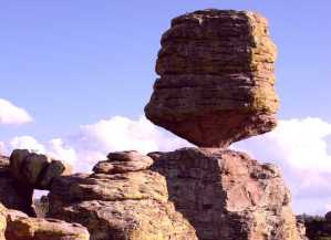 Existe el equilibrio porque todo lo que ocurre tiene un motivo para ser como es.