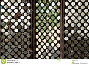 Cada quien nos ve desde su perspectiva, luego entonces no todos ven lo mismo. Está atento a los reflejos.