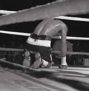 No importa cuan abatido o golpead@ te sientas, tu reacción natural va a ser LEVANTARTE y Triunfar.