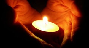 Para poder encender la luz e nosotros es necesario 1. Dejar el juicio y 2.- Ser pacientes, un paso a la vez.