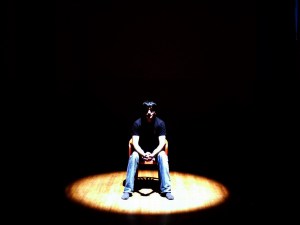 El protagonista de la novela que vives es el mismo director, productor, guionista y creador. 