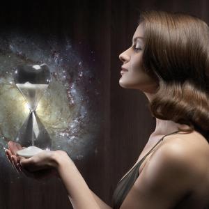 Se consciente de ti mismo y lograrás vivir el tiempo sin apuros no desespero.