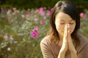 Orar y meditar son las mejores maneras de conectarnos con la intuición y encontrar respuestas.