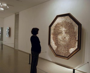 La imagen que vemos en el espejo del universo, siempre es la nuestra, distorsionada por los egos.