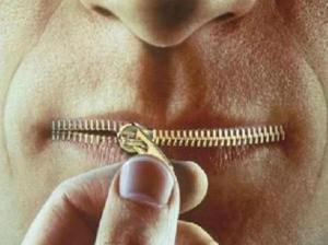 Dejar de decir a los demas que hacer y comenzar a practicar es un buen principio.