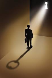 Siempre hay oportunidad de intentarlo y lograrlo, constancia y disciplina son claves.