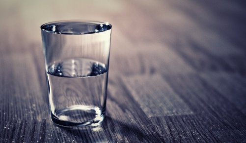 vasos medio vacios o llenos